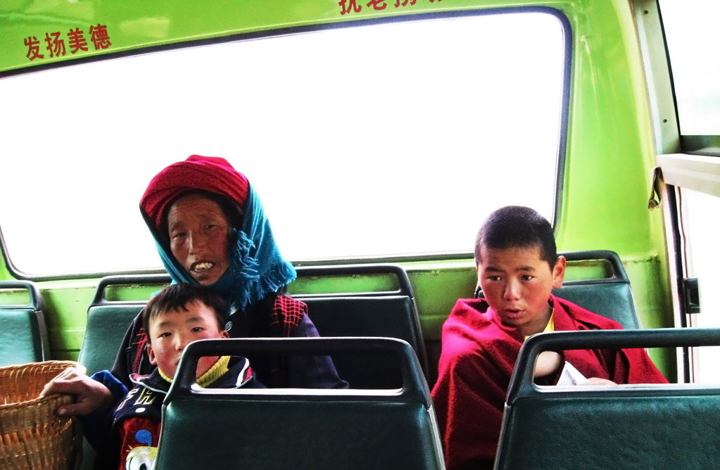 A_Gallery_Tibetans on the Bus_23