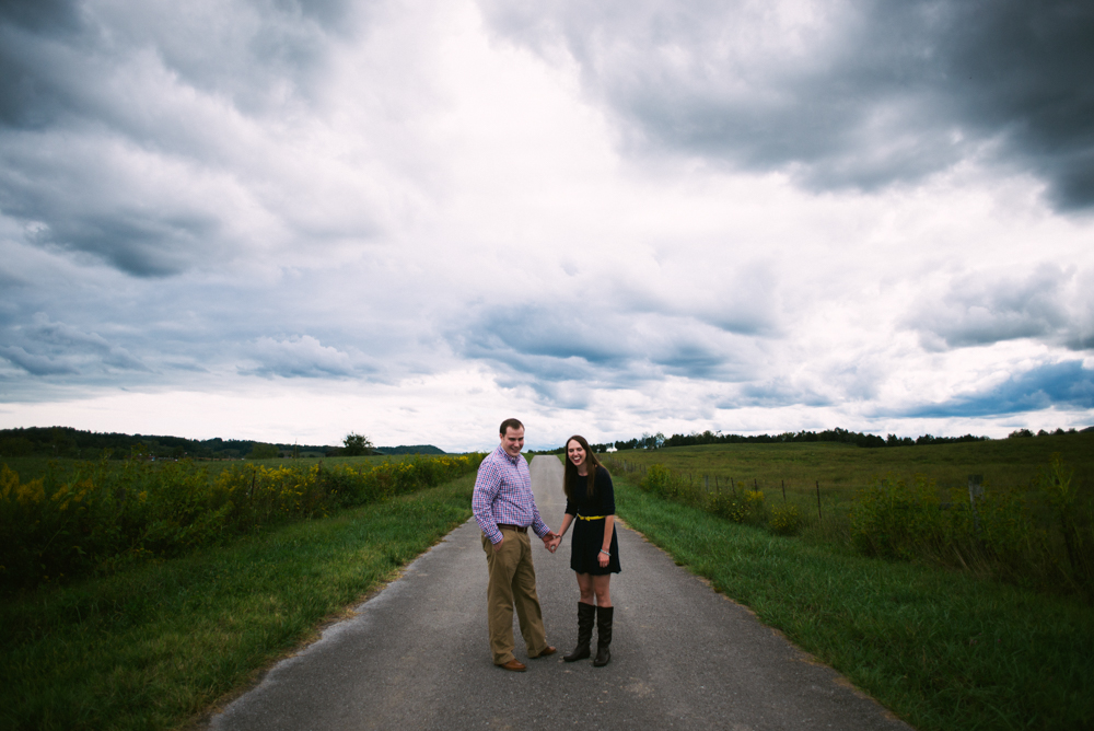 Engagement Session | Cumberland Gap | Forest | Nature | Mountains | Tennessee