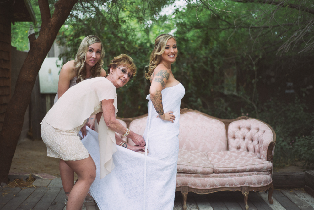 Arizona Wedding Photographer | LeahAndMark & Co. | Whispering Tree Ranch | Phoenix Wedding