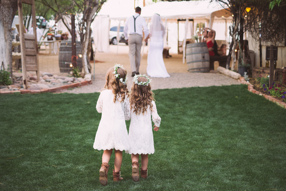 Arizona Wedding Photographer | LeahAndMark & Co. | Whispering Tree Ranch | Phoenix Wedding