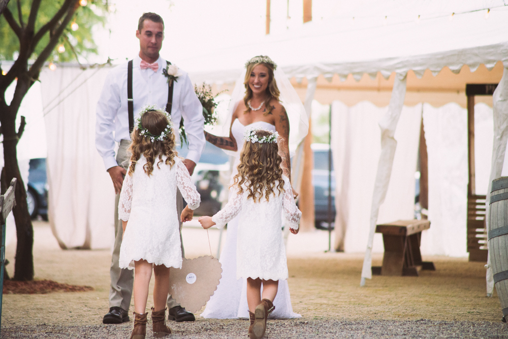 Arizona Wedding Photographer | LeahAndMark & Co. | Whispering Tree Ranch | Phoenix Wedding