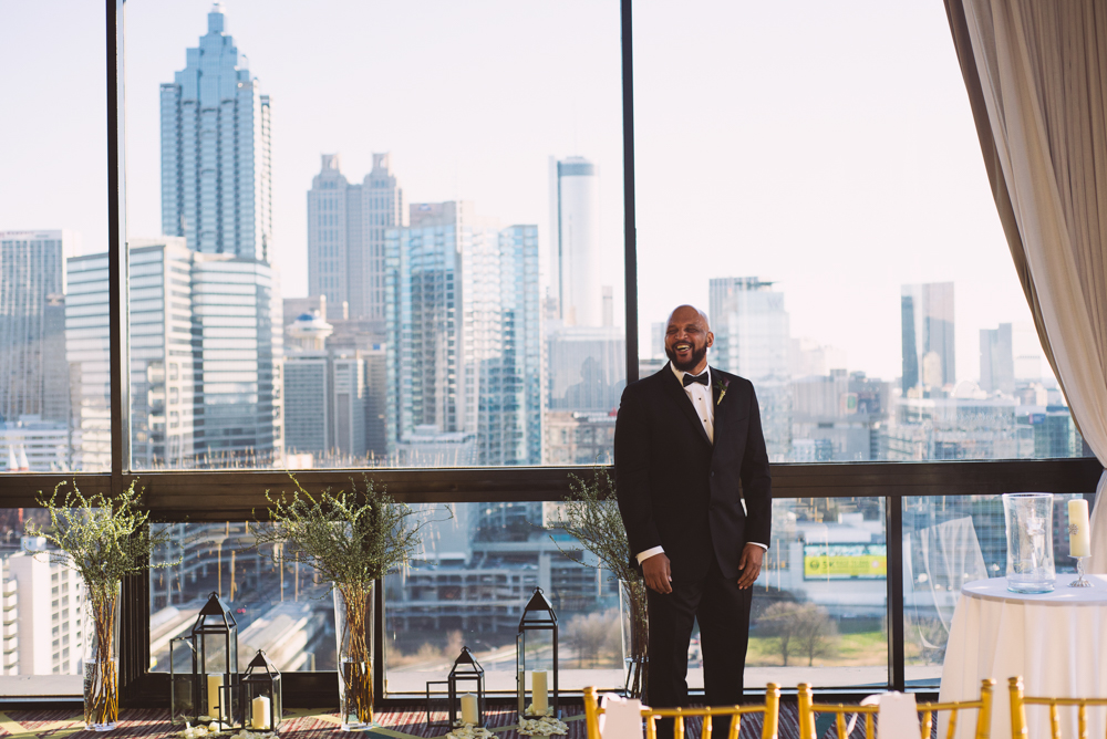 Atlanta Wedding Photographer | LeahAndMark & Co. | Crowne Plaza Midtown