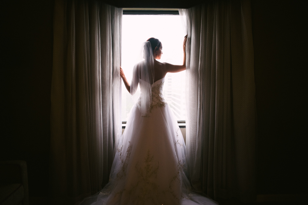 Atlanta Wedding Photographer | Waverly Hotel | Cobb Galleria | LeahAndMark & Co.