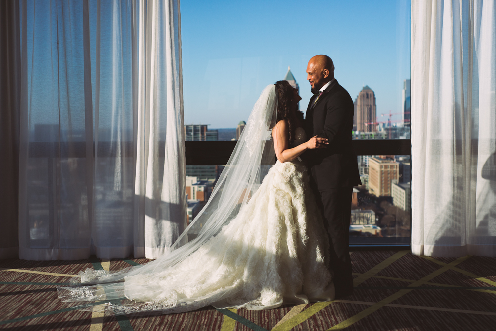 Atlanta Wedding Photographer | LeahAndMark & Co. | Crowne Plaza Midtown