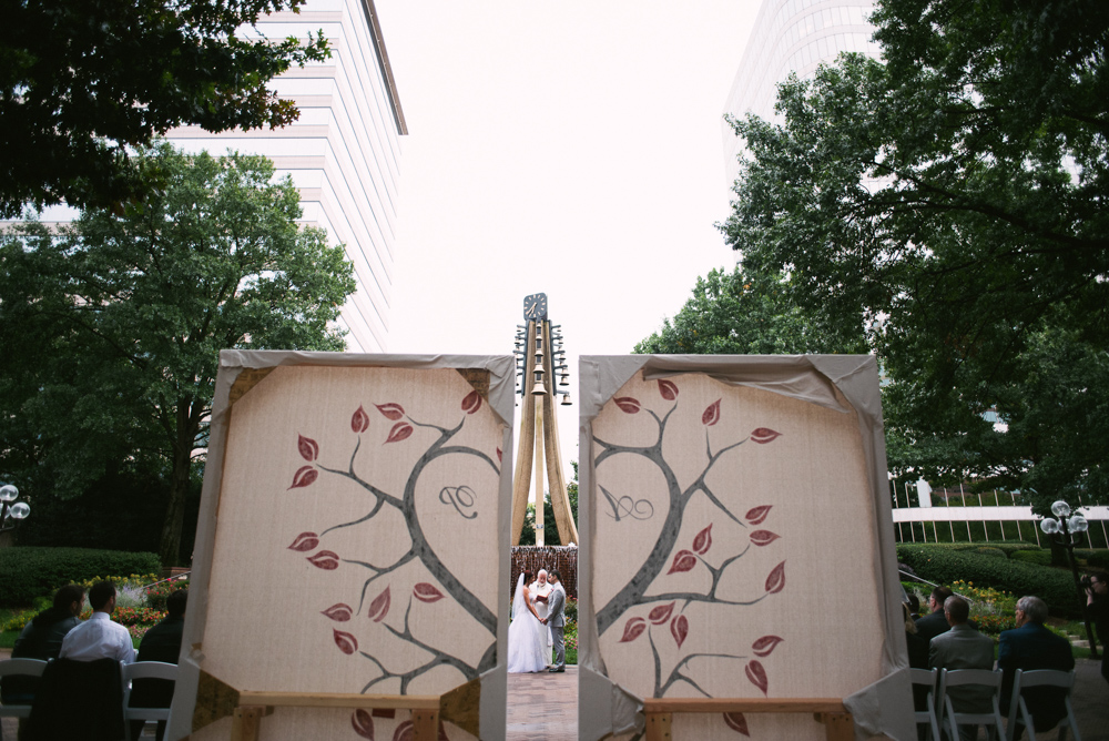 Atlanta Wedding Photographer | Waverly Hotel | Cobb Galleria | LeahAndMark & Co.